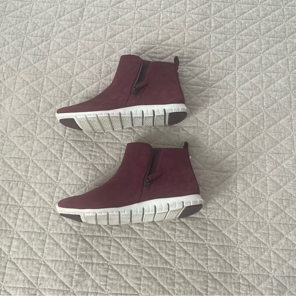 COLE HAAN ZeroGrand Burgundy Waterproof Suede Leather Zip Bootie Size 8.5 - Picture 4 of 13